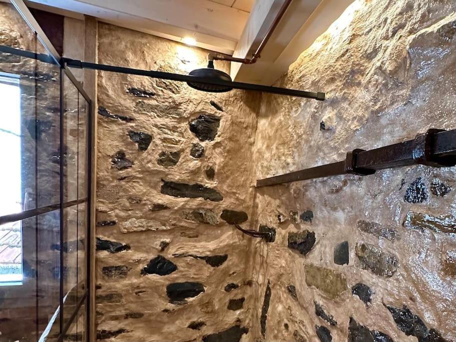 Romantic Home Stone With Amazing View Lake Of Como And Oleandra Лальо Екстериор снимка