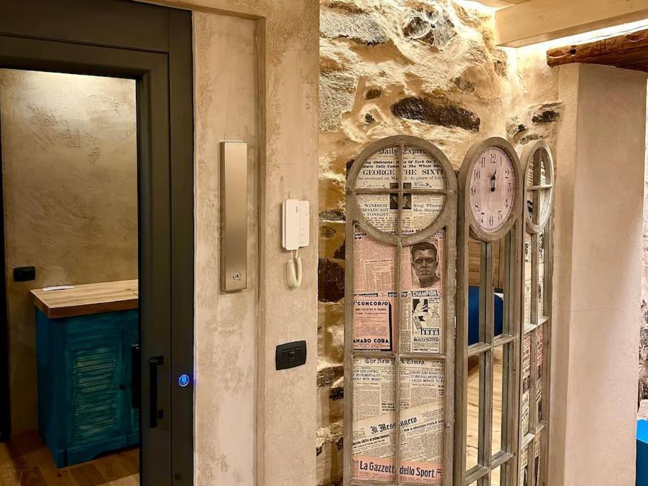 Romantic Home Stone With Amazing View Lake Of Como And Oleandra Лальо Екстериор снимка